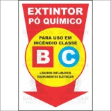 Extintor - pó químico para uso de incêndio classe B e C , Líquidos inflamáveis e equipamento elétrico